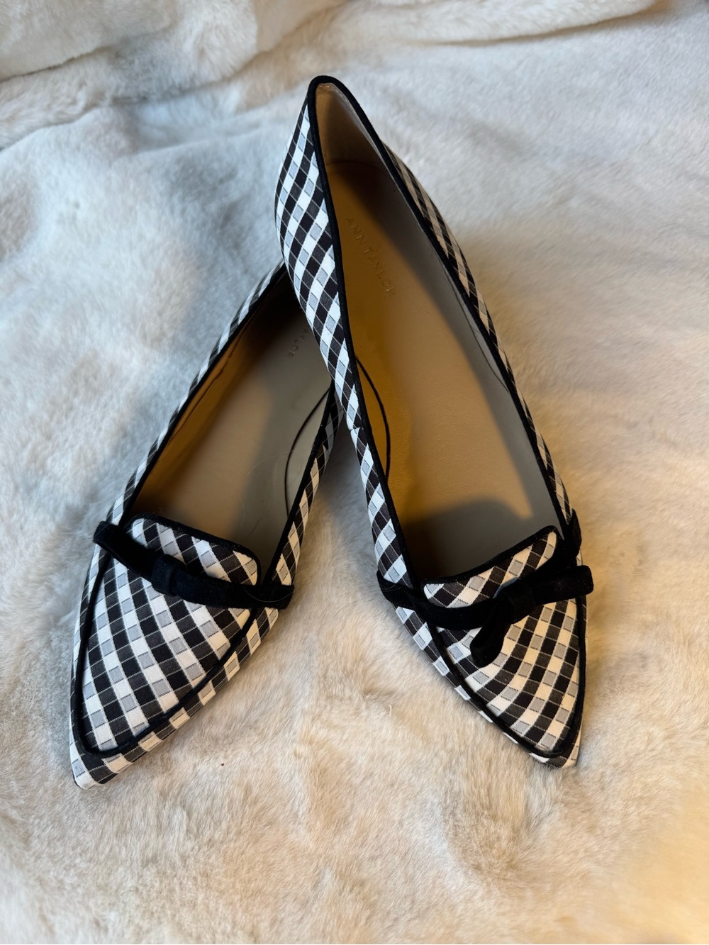 Ann Taylor Black & White Gingham Pointed Toe Ballet Flats Size 7